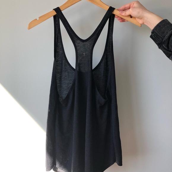 Lululemon knit tank top - black - size 8? - Picture 2 of 4